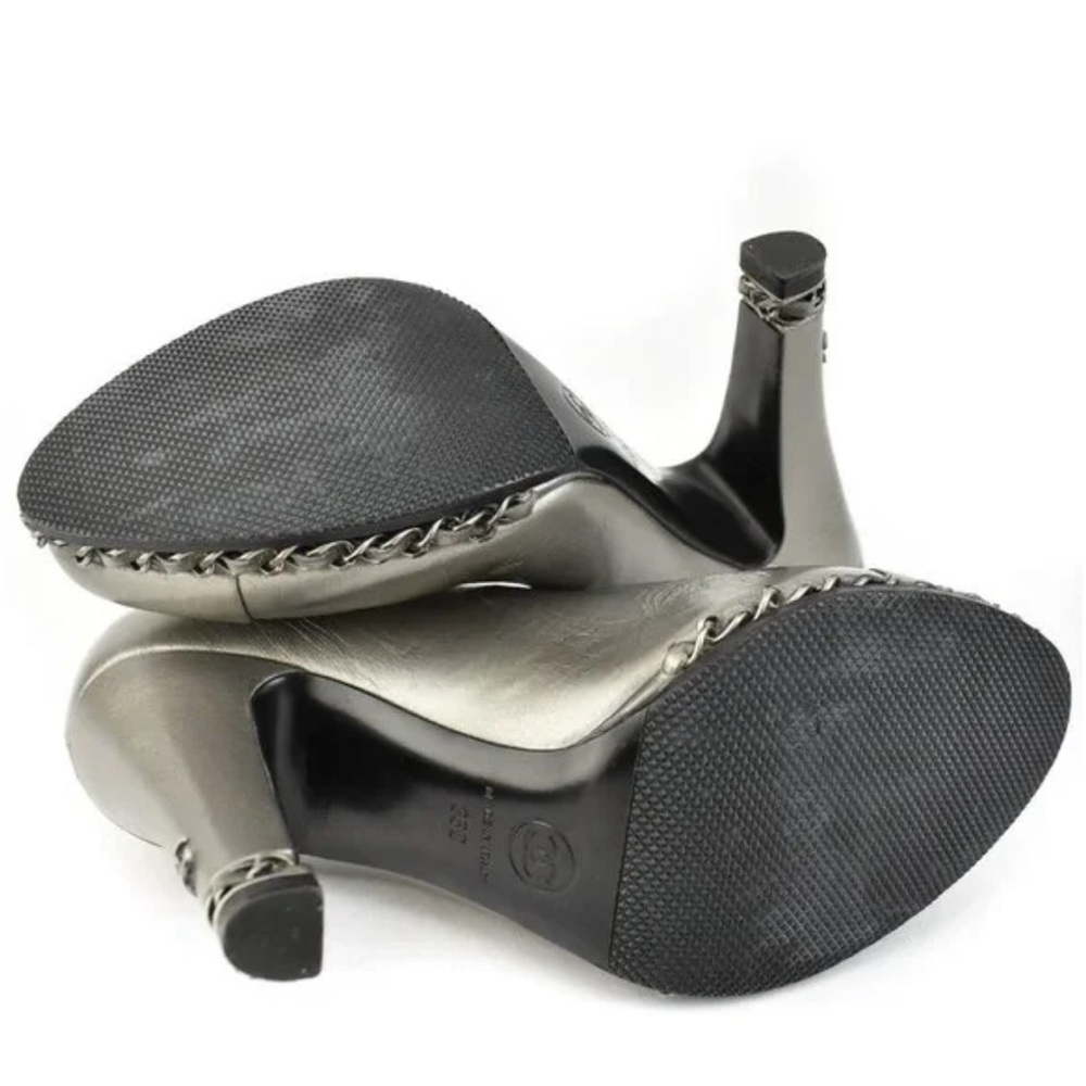 CHANEL Silver Chain CC Pumps/Heels🌸 CHANEL Box & Dust bags - Picture 9 of 16